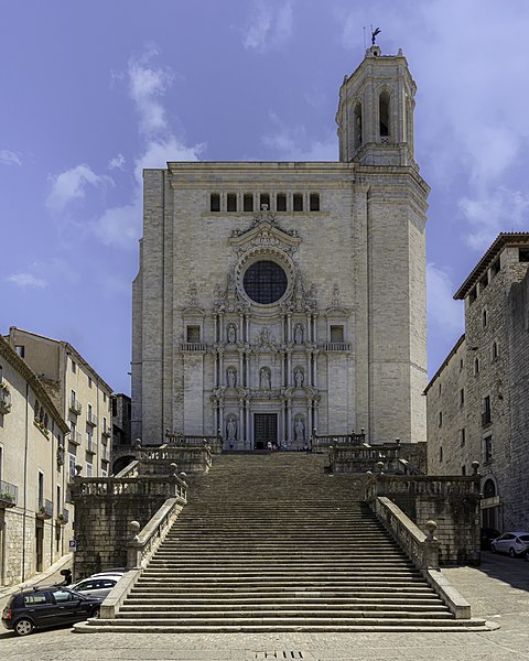 Girona_Cathedral_2020.jpg