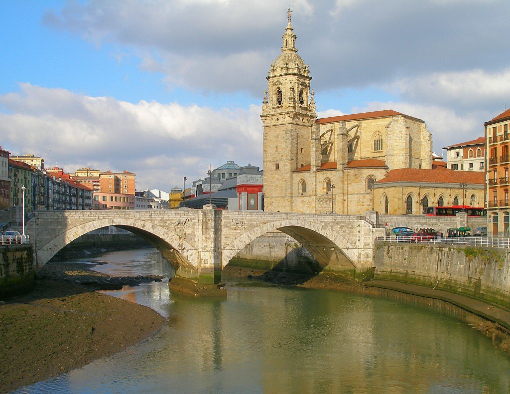 Iglesia_San_Anton_Bilbao.jpg