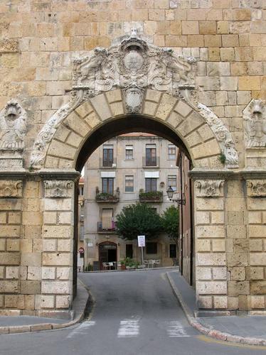 Portal_de_Sant_Antoni-Tarragona.jpg