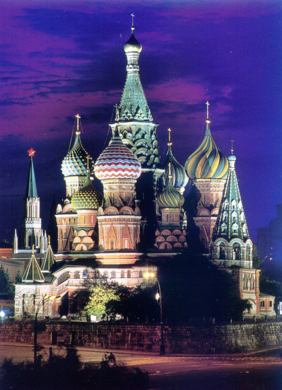 StBasilsCathedral-Kremlin.jpg